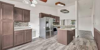 SINGLE-STORY with RV PARKING | OPEN FLOOR PLAN | HUGE BACKYARD Gallery 10