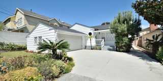 3 Bedroom 2 bath Home, 2 Car garage, Air Conditioned Gallery 1