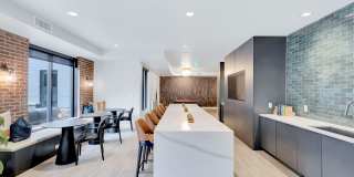 The Dorsey Gallery 28