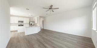 340 Wentworth Drive Gallery 3
