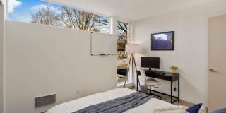 Modern Beacon Hill Townhome | Rooftop Deck with City Views Gallery 10