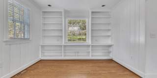 Beautifully maintained and move-in ready 4BR home with a basement Gallery 30