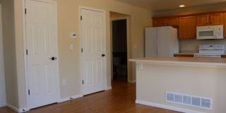 Beautiful 3 BR/2 1/2 BA Home in Highlands Ranch! Gallery 12