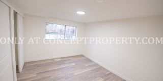 The Ivy on 5th Gallery 122