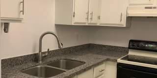 Just remodeled Beautiful small community has a one bedroom one bathroom available! Large Fenced Backyard!!! Gallery 23