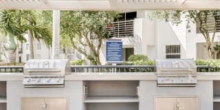 Sheridan Ocean Club Apartments Gallery 4