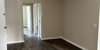 226 W Maple Ave Gallery 8