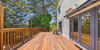 Beautiful serene and private Belmont home Gallery 35
