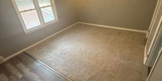 Charming 3 bedroom brick bungalow Gallery 13