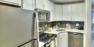 Eagle Creek Apartments Gallery 25