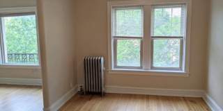 828 Reba Place Gallery 4