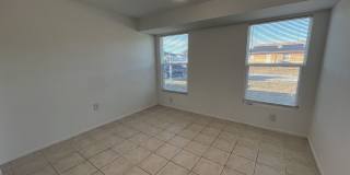Updated 3-Bedroom Home with Granite Kitchen & One-Car Garage Gallery 8