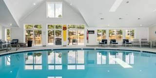 Linkhorn Bay Apartments Gallery 19