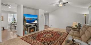 3BED2BATH - NEWLY REMODELED, 2CAR GARAGE, LARGE FENCED YARD, WASHER/DRYER Gallery 8