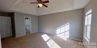 7236 Rock Island Road Gallery 7