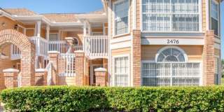 2476 SWEETWATER CLUB Circle Gallery 1