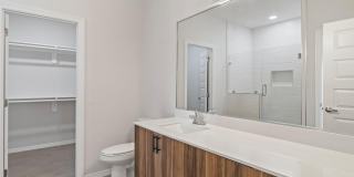 2901 W Driftwood Street unit: 1 Gallery 7