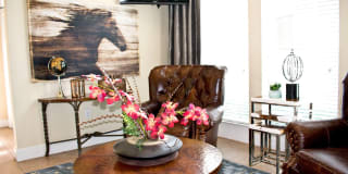 Estate Villas at Krum Gallery 37