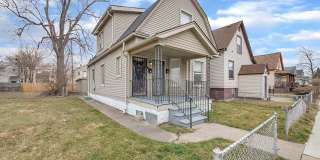 79 E PLEASANT Street Gallery 1