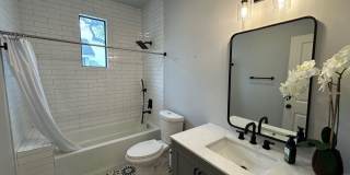 2BED / 1BATH Condo/Townhome For Lease! Available NOW! Gallery 16