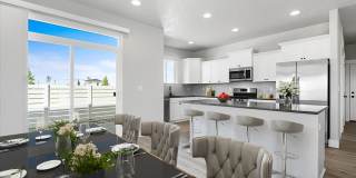 5-bedroom, 3-bedroom single family home! Gallery 2
