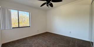 Spacious 2 bedroom 2 bathroom condo in gated community Gallery 21