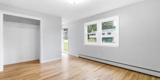 12 Bryant Road Gallery 13