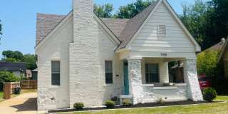 2 minutes away from Rhodes College! Beautifully Renovated! Pets are owner's approval, fees do apply. Gallery 5