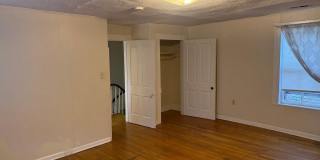 619 S CAMERON Street Gallery 6