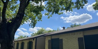 Hunters Point Apartments Gallery 13