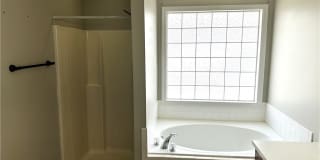 1311 Shoshone Place Gallery 21