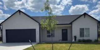 1919 E. Sutton Ct. Gallery 1