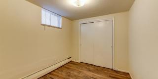 901-903 N Wolff Street Gallery 28