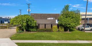 21225 Mullin Gallery 1