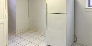 5120 S. Hyde Park Boulevard Gallery 16