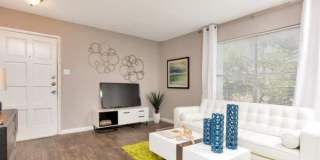1933 E Anderson Ln Gallery 1