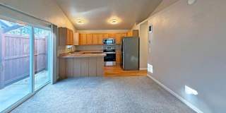 573 Hanover St Gallery 2