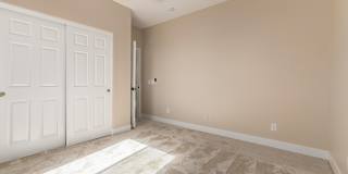 10625 E Knowles Avenue Gallery 22
