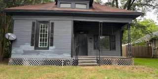 1037 Cedar Street Gallery 1