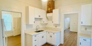 **Summer 2027 - Reserve Now** Updated House in Downtown Chico Gallery 1