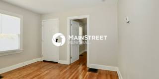 1618 South 30th Street Gallery 11