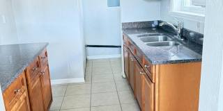 548 S Caroline Street Gallery 3