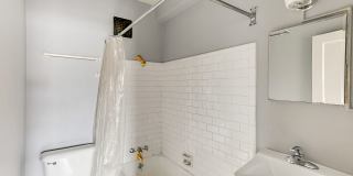 One Bedroom Apartment in Belhaven Gallery 27