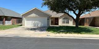 Beautiful Home in Plantation Oaks Gallery 3