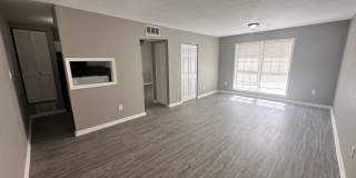 Revive 1749 - All Utilities Incl Gallery 16