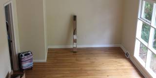 936 N MAIN Street Gallery 3