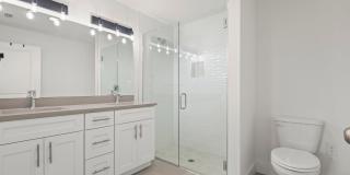 NEW VILLA HOME on the Golf Course Gallery 16