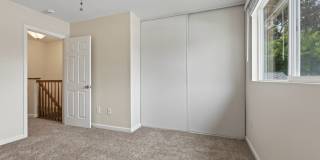 Large spacious 2 Bedroom in UTC Gallery 17