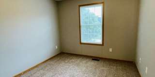 Beautiful 3-Bedroom Rental in Lewis Center with Olentangy Schools Gallery 25
