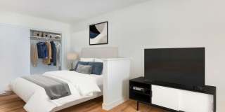 eaves Mountain View at Middlefield Gallery 3